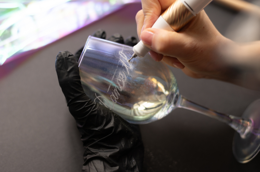 Exklusive Glas-Gravur auf Luxusobjekten in Österreich